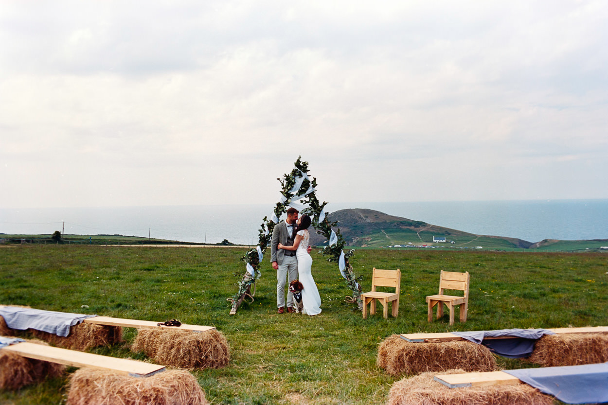 THE SHED AT MWNT WEDDING PHOTOGRAPHY CARDIGAN 097